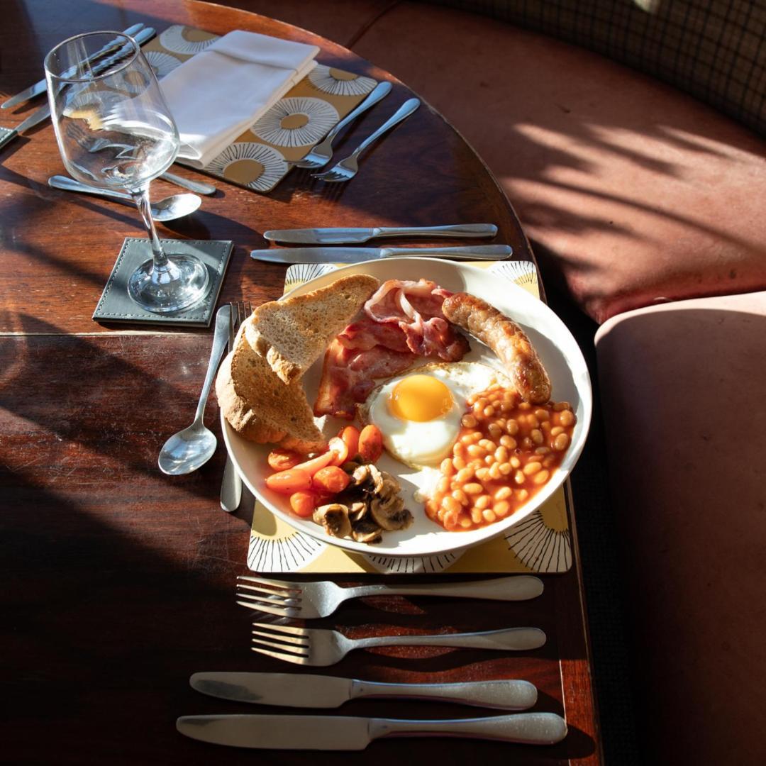 The Pheasant Public House & Hotel Gestingthorpe Buitenkant foto