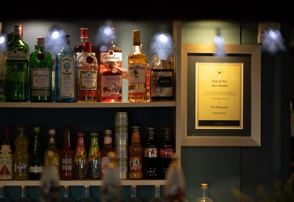 The Pheasant Public House & Hotel Gestingthorpe Buitenkant foto