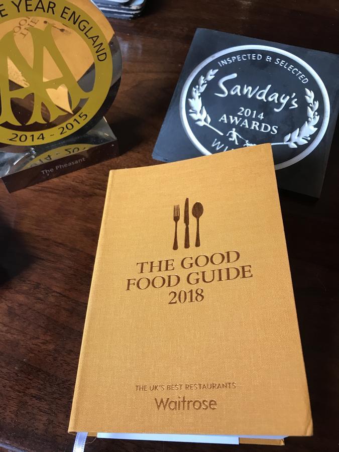 The Pheasant Public House & Hotel Gestingthorpe Buitenkant foto