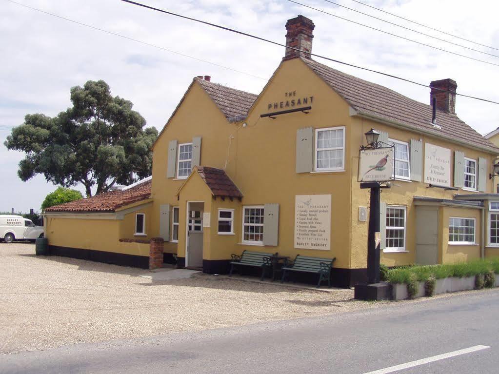 The Pheasant Public House & Hotel Gestingthorpe Buitenkant foto